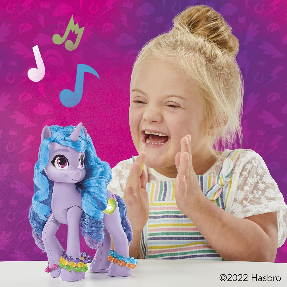 Juguetes de My Little Pony: Make Your Mark Izzy Moonbow See Your Sparkle con Sonidos, Música y Luces