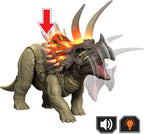 Mattel Jurassic World Wild Roar Triceratops - Figura de acción de dinosaurio, sonidos de rugido, ataque y luces, código de escaneo para juego digital
