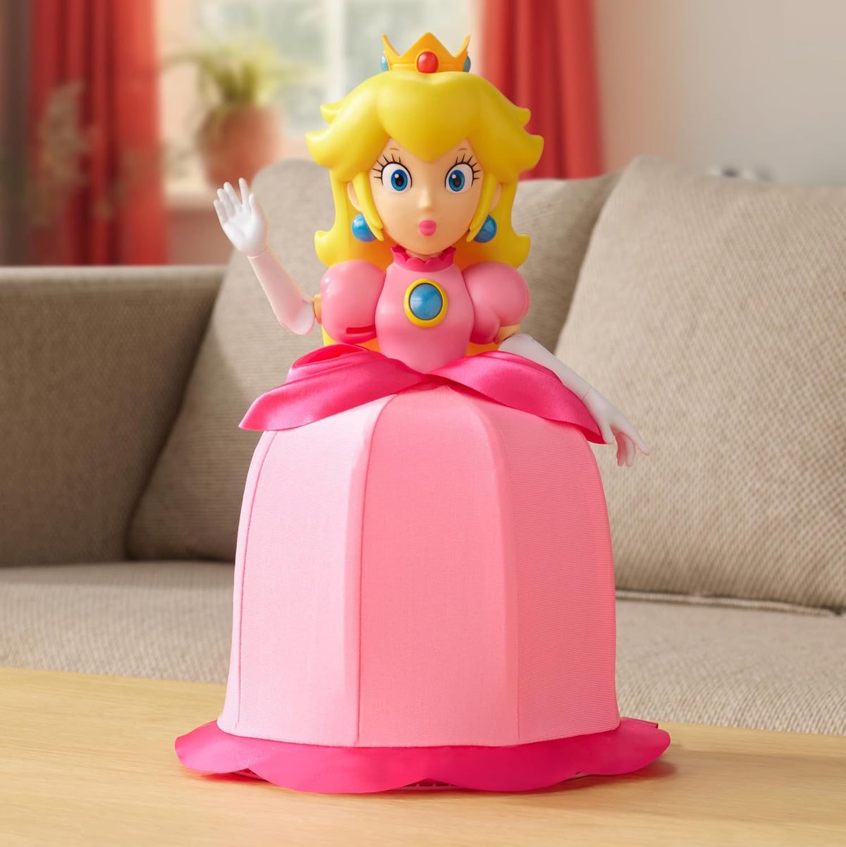 Super Mario Yours Truly, Princess Peach Figura de acción coleccionable de muñeca mide aproximadamente 12 pulgadas de alto, con 6 puntos de articulación, más de 25 citas de videojuegos, sonidos y