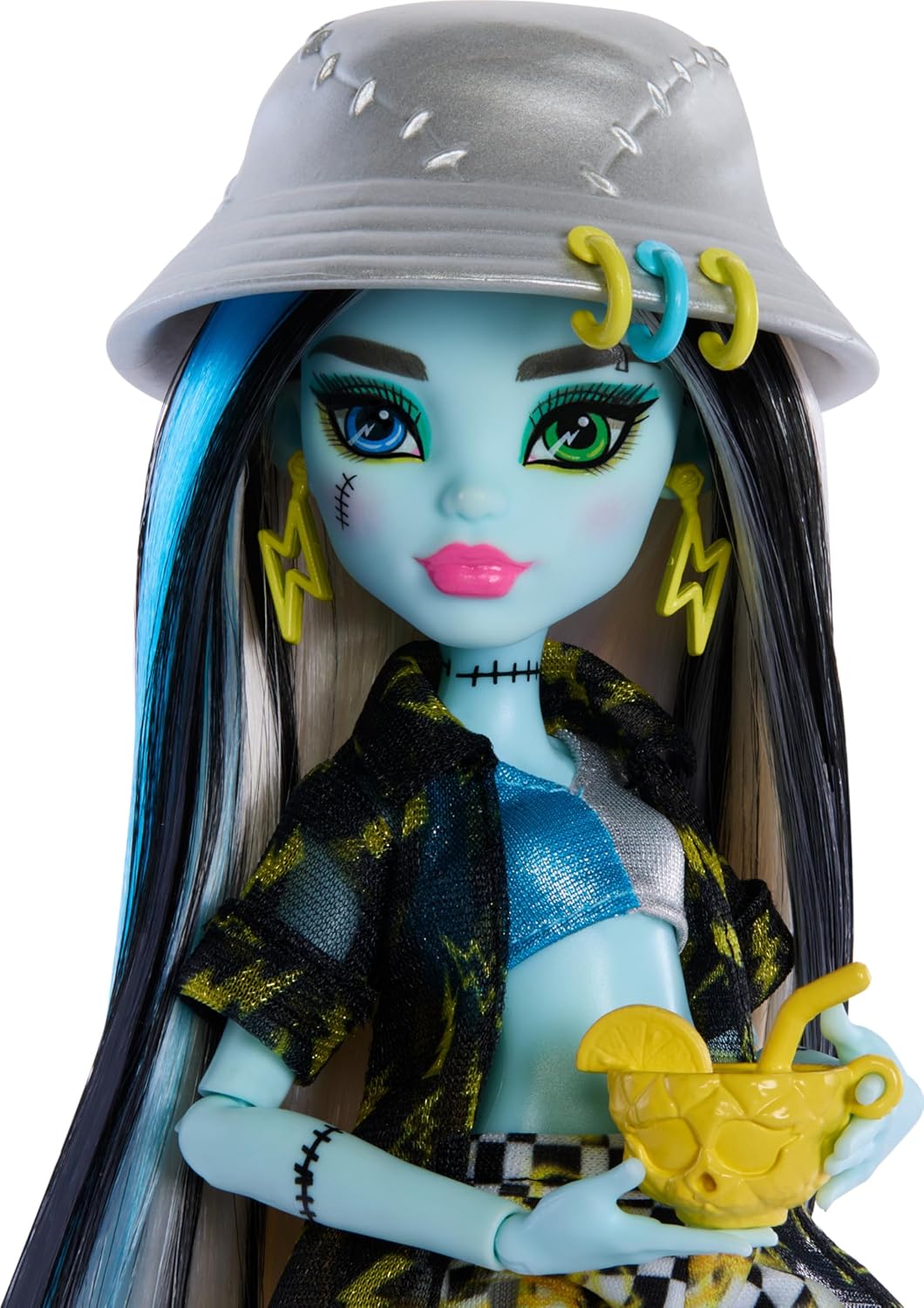 Monster High Isla del Terror Frankie Stein con traje de baño, cubre...