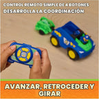 PAW Patrol: Dino Movie Dino Tow & Dash RC con Chase & Dinosuar Figures