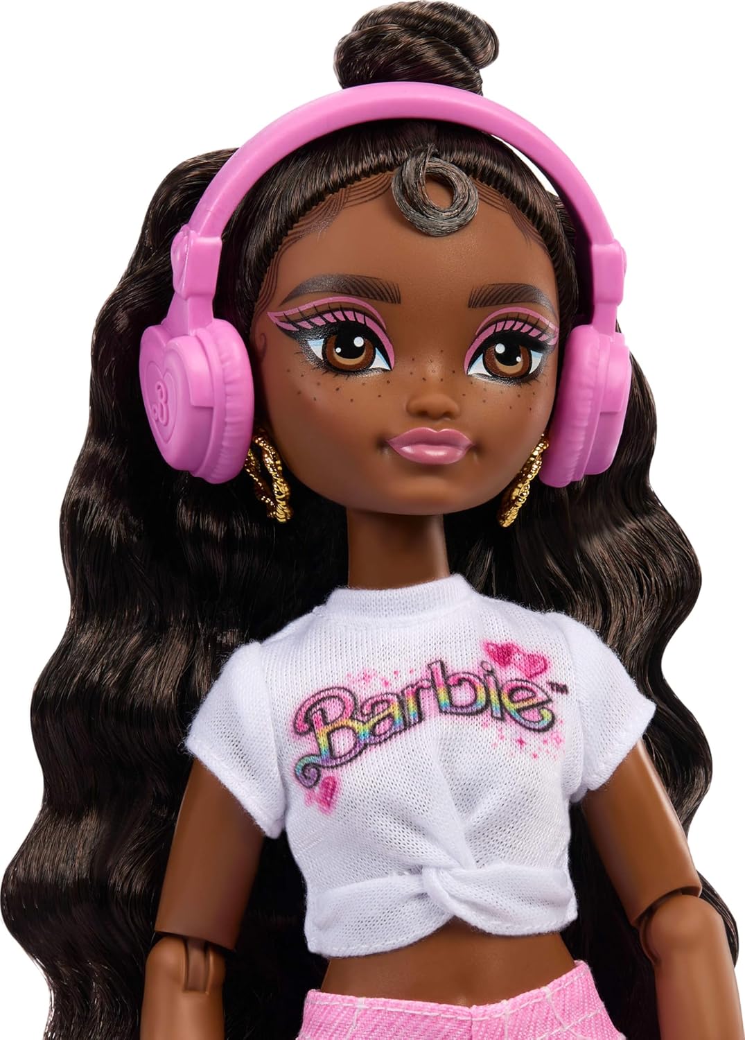 Muñeca Barbie Dream Besties y accesorios, muñeca posable Barbie Bro...