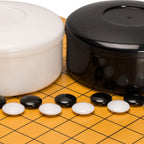 Yellow Mountain Imports Shin Kaya - Juego de mesa reversible para principiantes de 13 x 13 / 9 x 9 pulgadas (0.8 pulgadas) con piedras de melamina convexas dobles, juego de mesa de estrategia clásico (Baduk/Weiqi)
