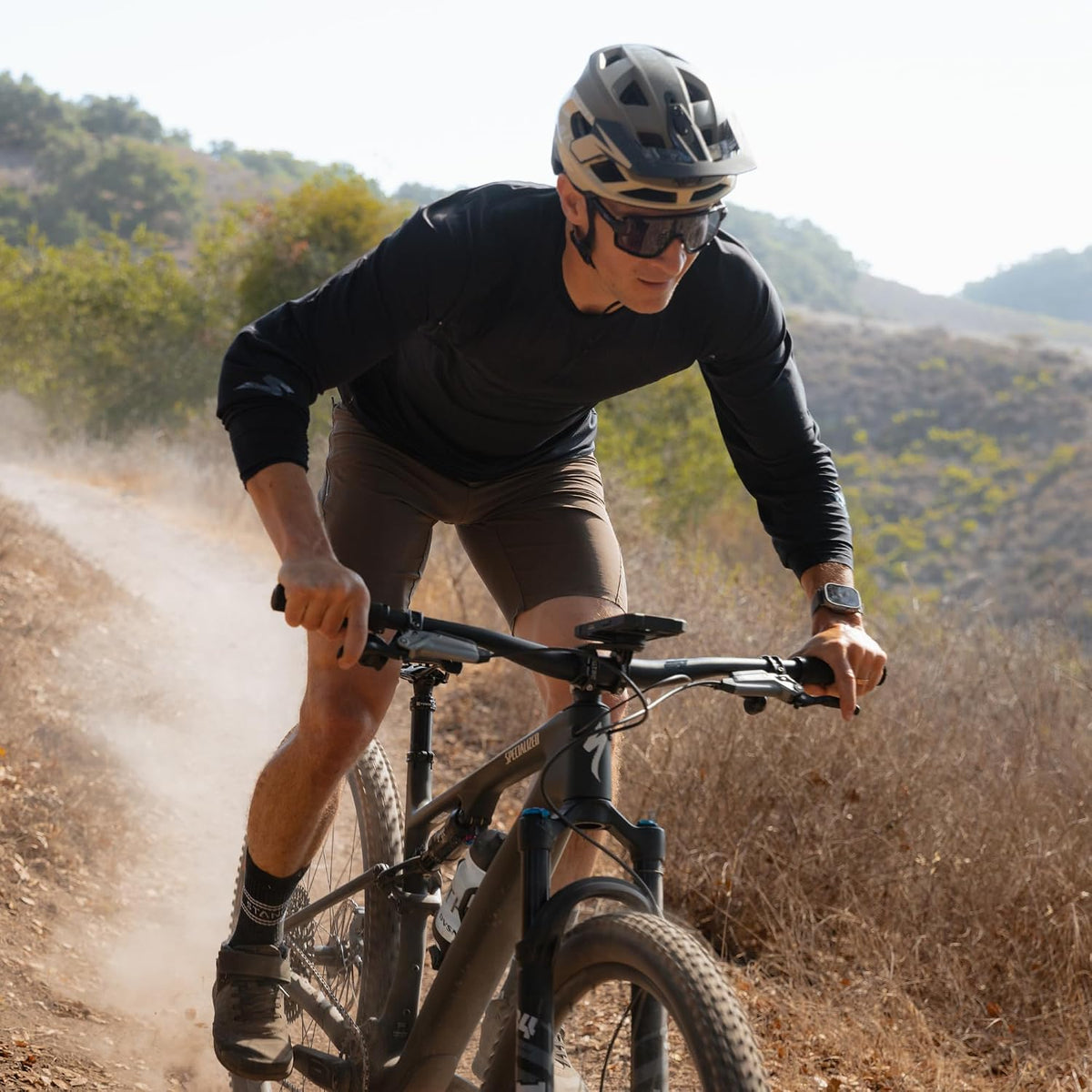 Rokform Funda resistente para iPhone 17 Pro Max + soporte de teléfono para bicicleta superior