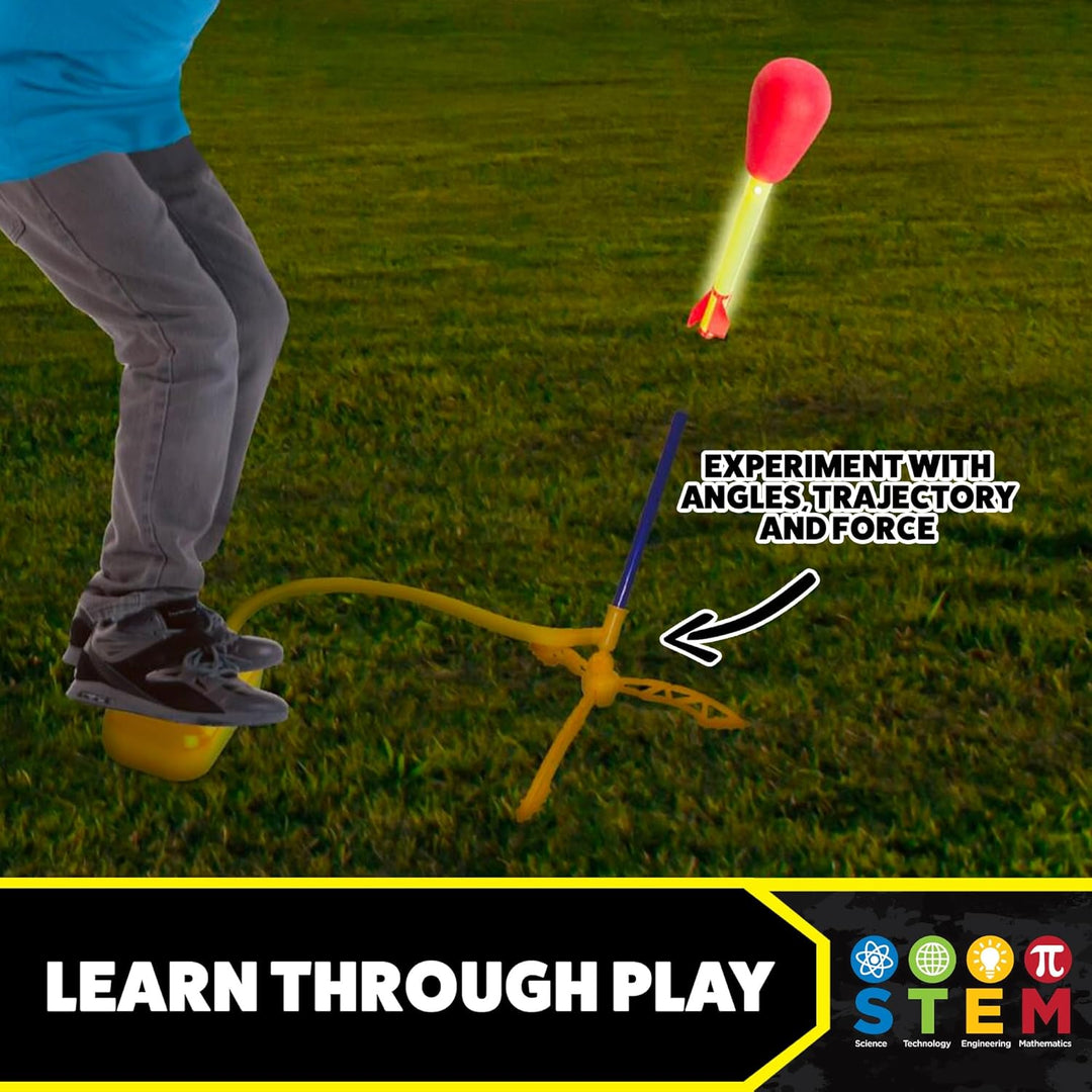 Stomp Rocket Lanzacohetes ultra LED para niños, 4 cohetes con punta...