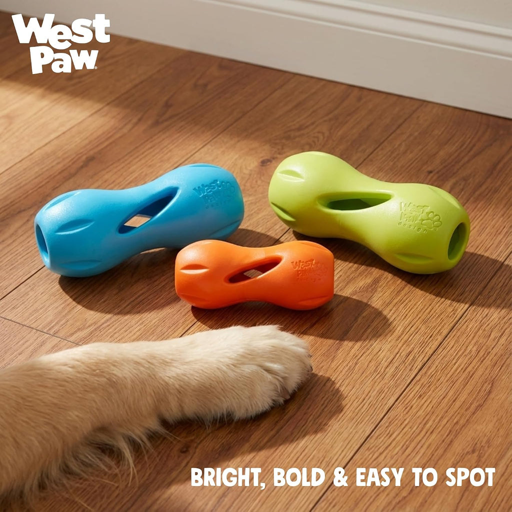 West Paw Zogoflex Qwizl Juguete Interactivo Dispensador de Premios Rompecabezas para Perros, Mandarina, Pequeño
