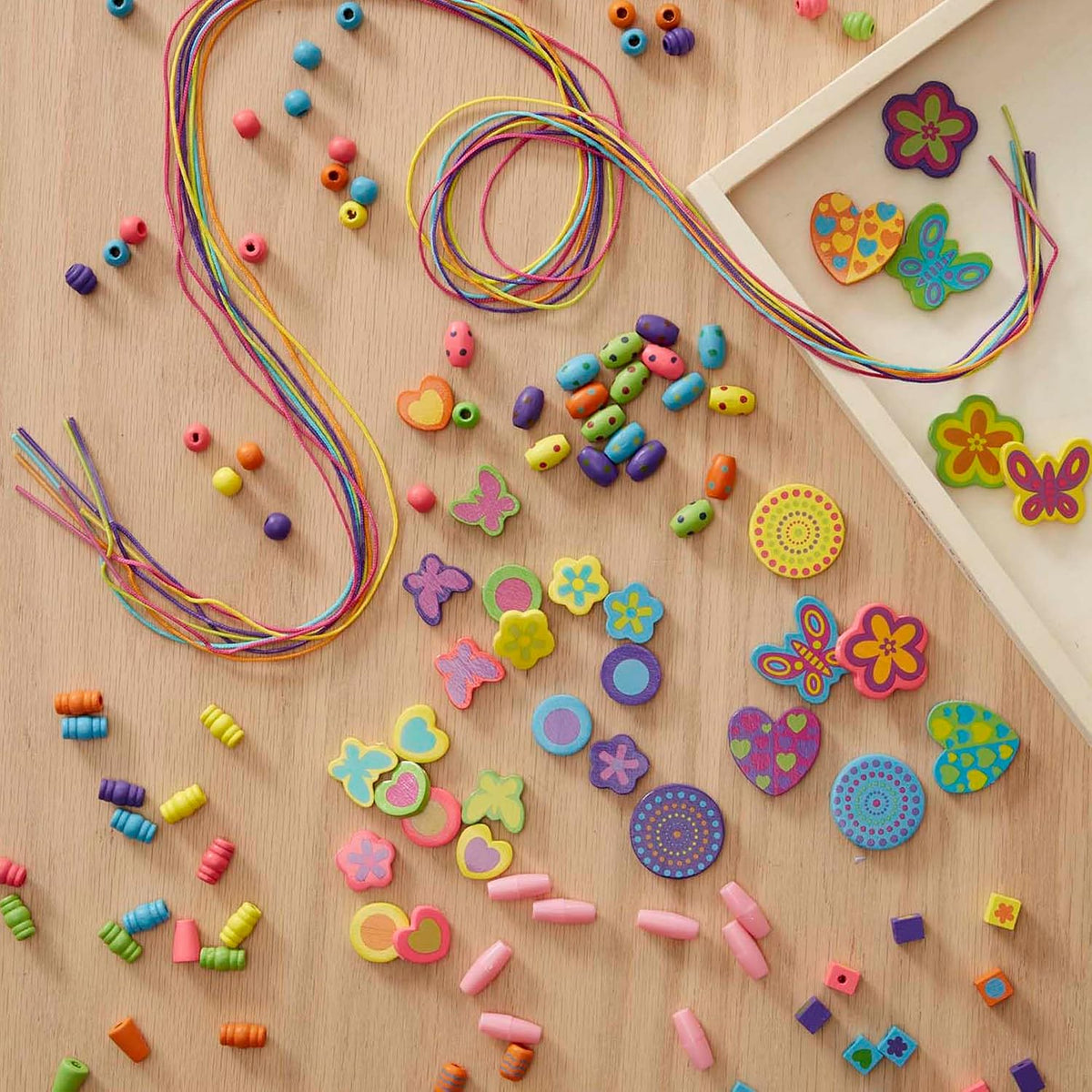 Melissa & Doug Bead Bouquet, juego de cuentas con más de 220 cuentas de madera, Total 1