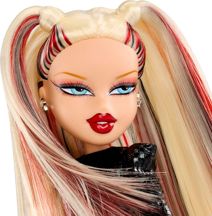 Bratz Pop Starz Cloe Muñeca de moda con accesorios y amuleto