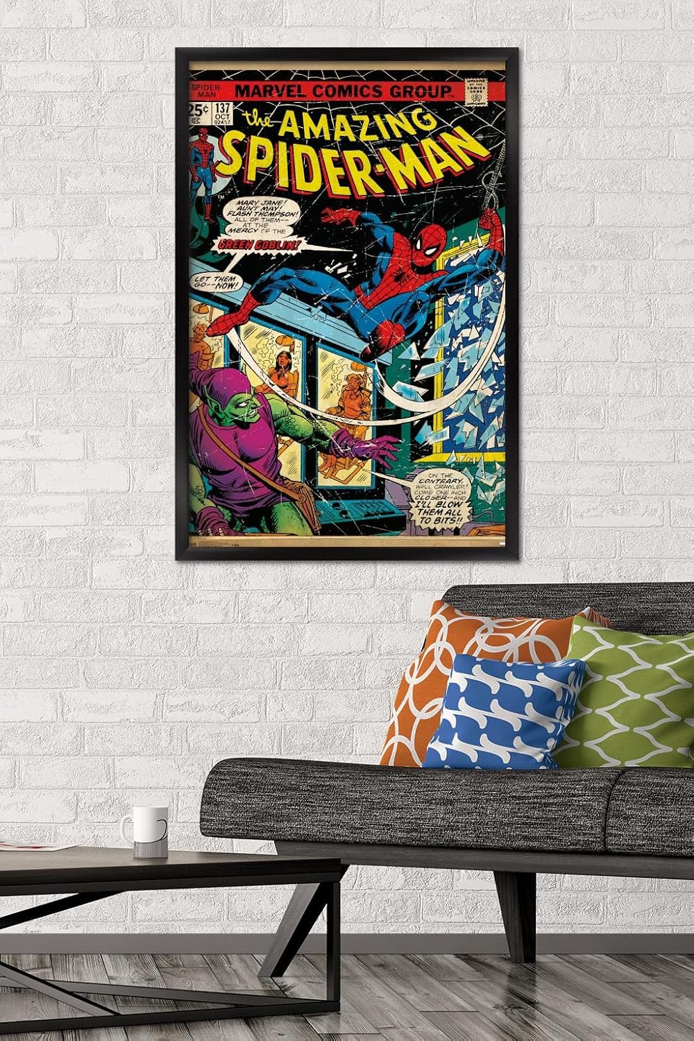 Trends International Marvel Comics - Spider-Man - Portada #137 Póster de pared, 22,375" x 34", versión con marco negro