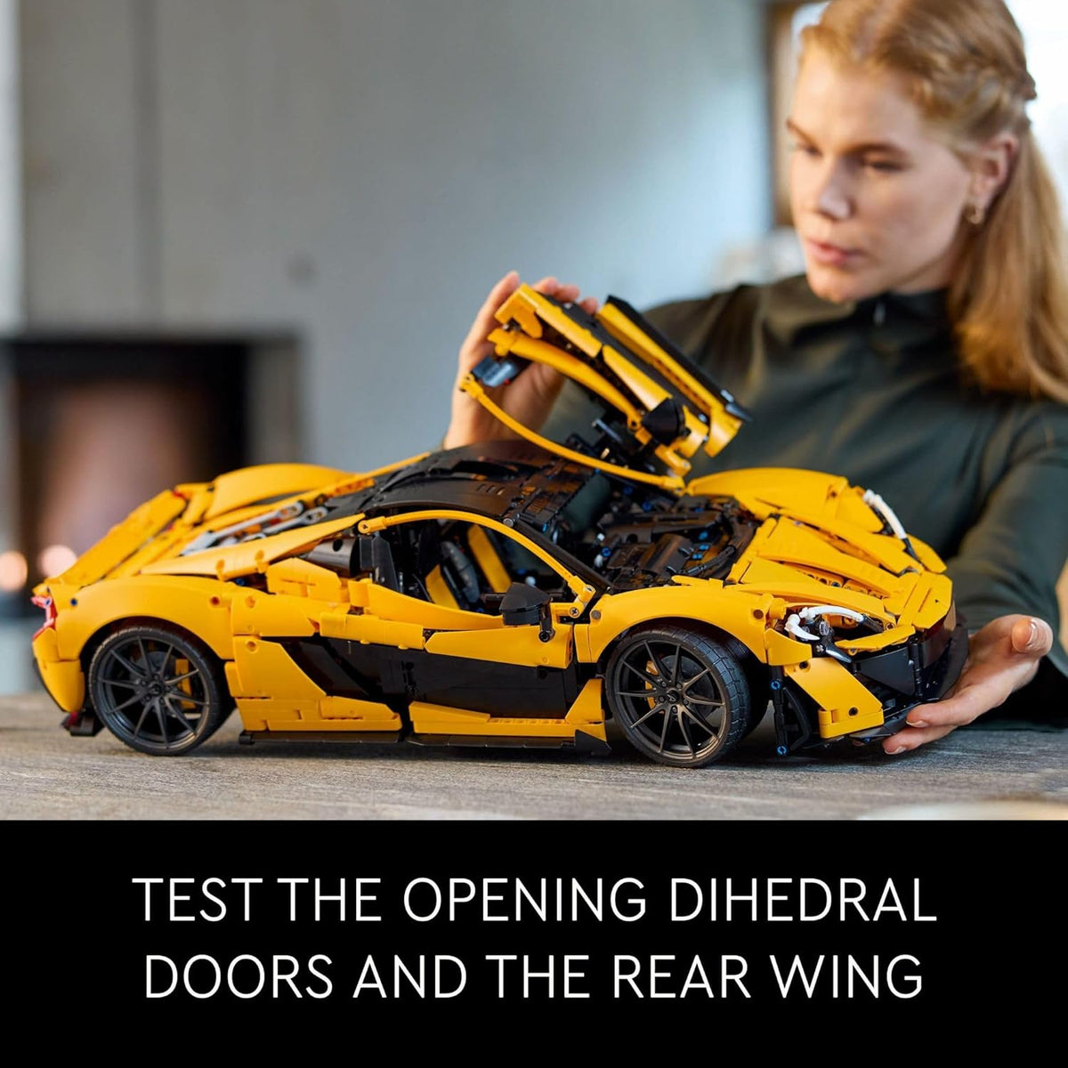 LEGO Technic McLaren P1 Hypercar - Juego de construcción