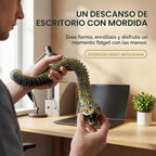 Modelo de serpiente impreso en 3D sobredimensionado de 35.5 in con dientes móviles (Negro Dorado)