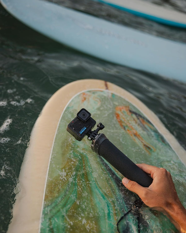 GoPro Hero - Cámara de acción compacta impermeable con video 4K Ult...