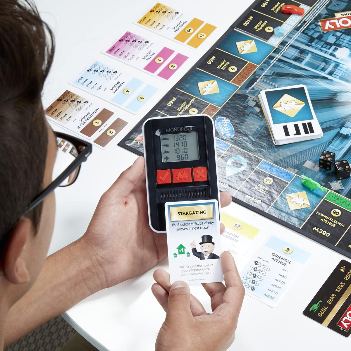 Juego Monopoly Edición Ultimate Banking (versión en inglés)