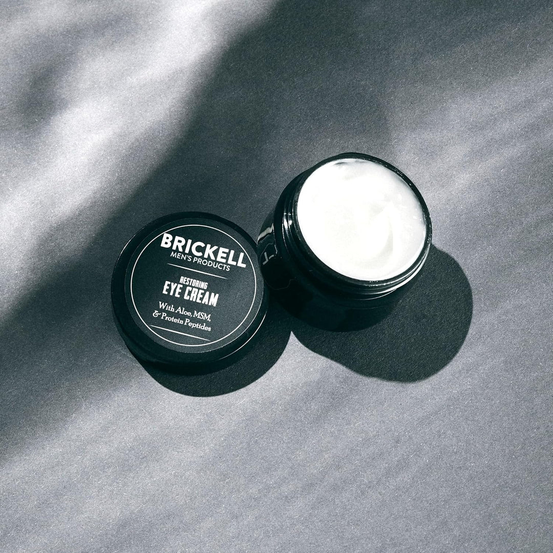 Brickell Men's - Crema restauradora para debajo de los ojos par...