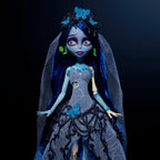 Muñeca coleccionable Monster High Skullector, Corpse Bride Emily en...