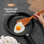 Cucharas de madera para cocinar, juego de utensilios de cocina antiadherentes con 4 cucharas medidoras, juego de espátulas de madera de agarre cómodo, 9 utensilios de cocina de madera de teca