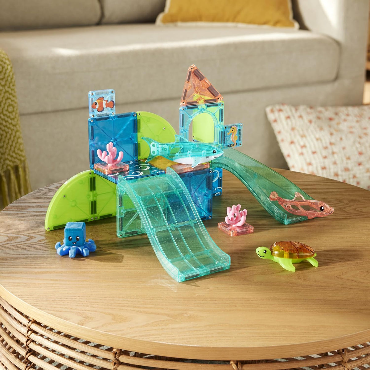 MAGNA-TILES Coral Reef - Juego de construcción magnética de 25 piezas, la marca original de construcción magnética