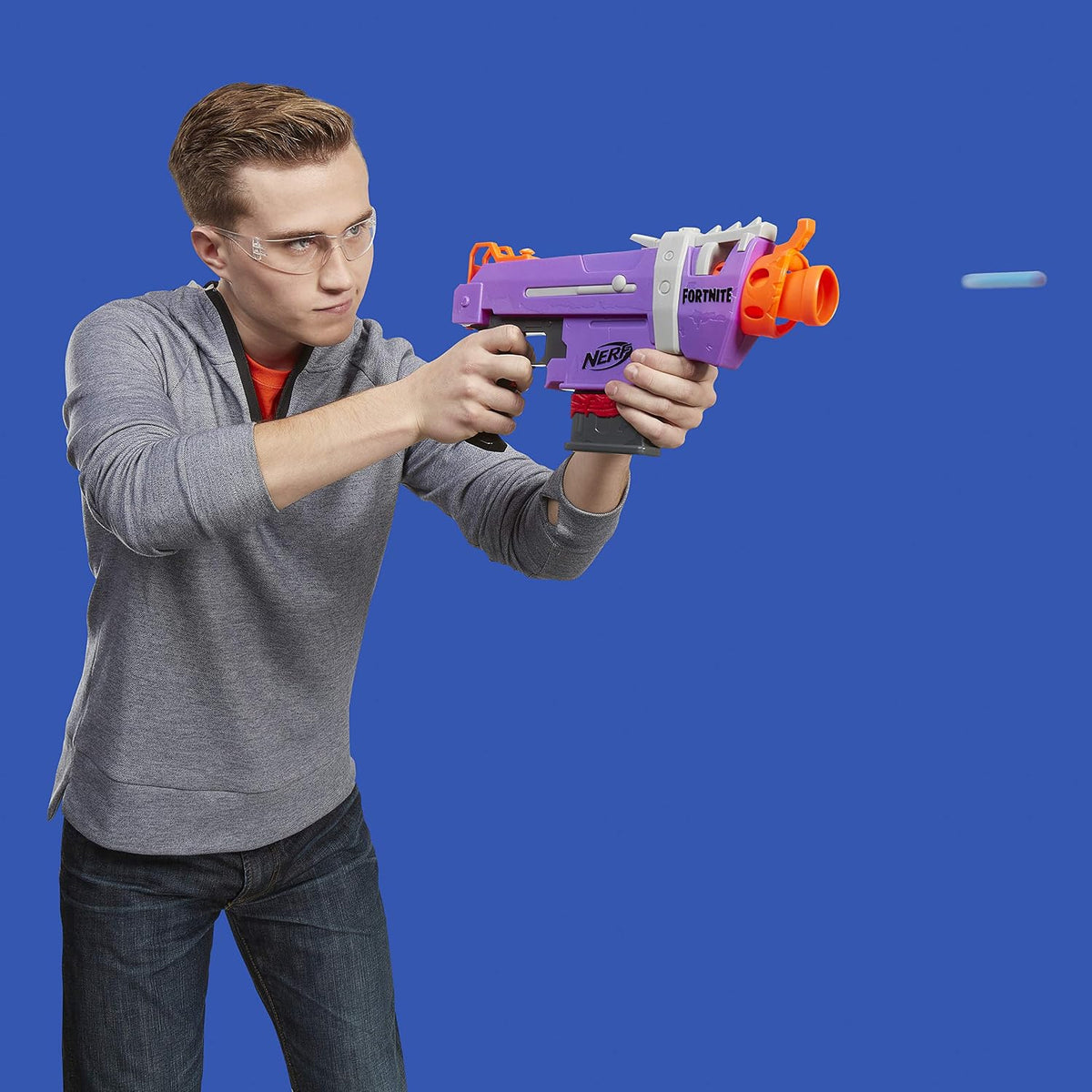 Nerf Fortnite SMG-E Blaster - Lanzamiento de dardos motorizado - Cargador de 6 dardos, 6 dardos Elite oficiales - para jóvenes, adolescentes y adultos