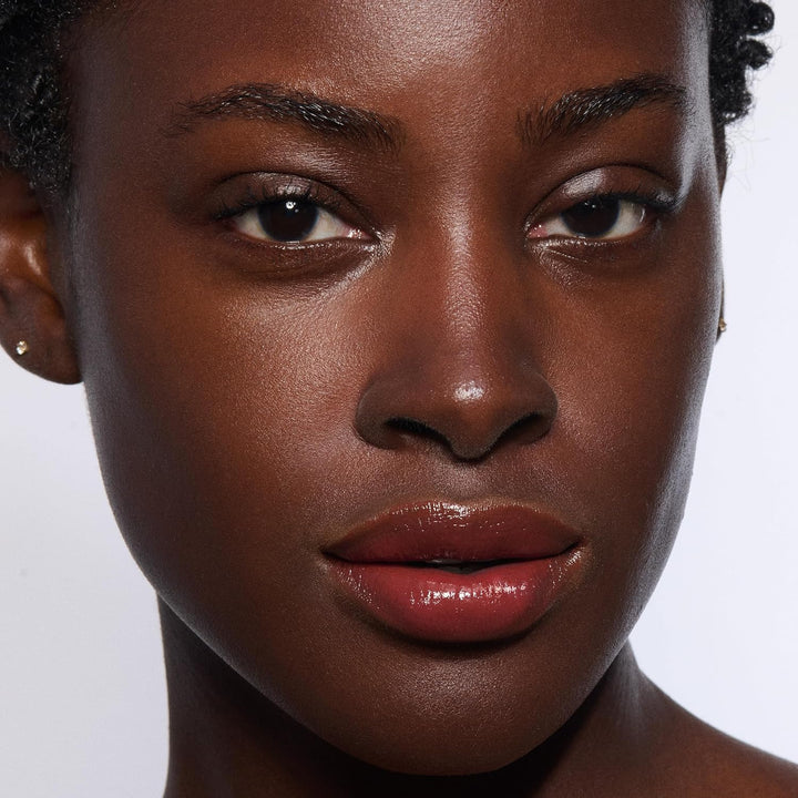 Clarins Bálsamo de aceite labial | Nutrie, hidrata y rellena visibl...