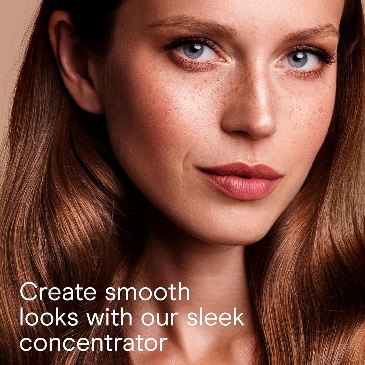 Conair Worldwide Secador de pelo con mango plegable con concentrado...