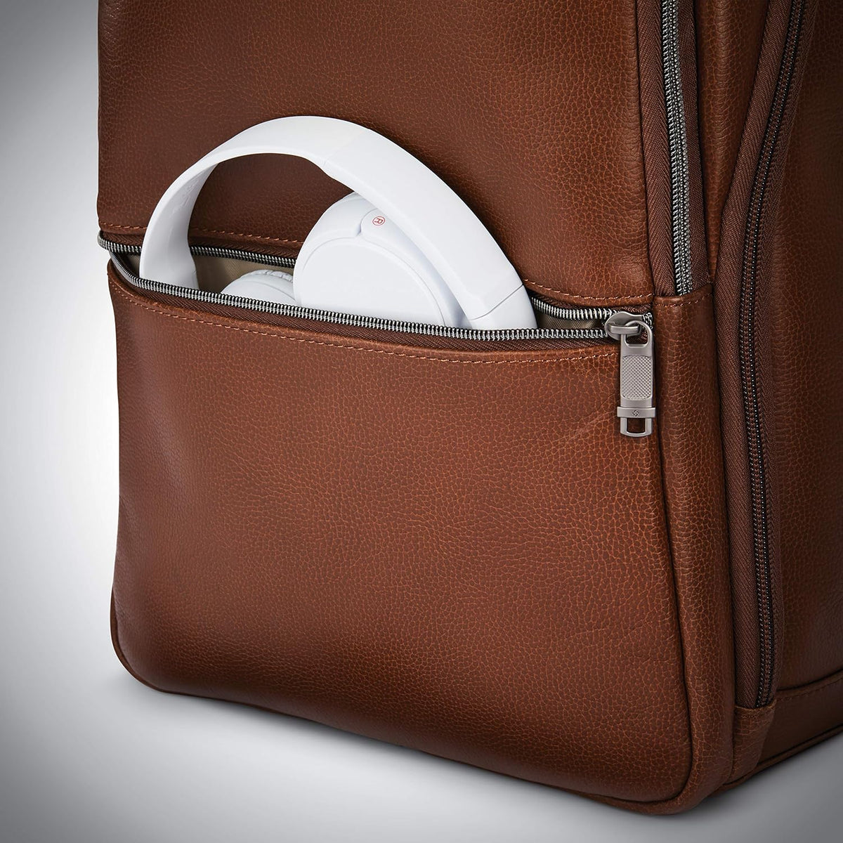 Samsonite Mochila delgada clásica de cuero