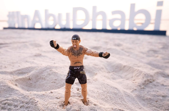 UFC Serie Ultimate Edición Limitada Max Holloway, Figura de Acción...