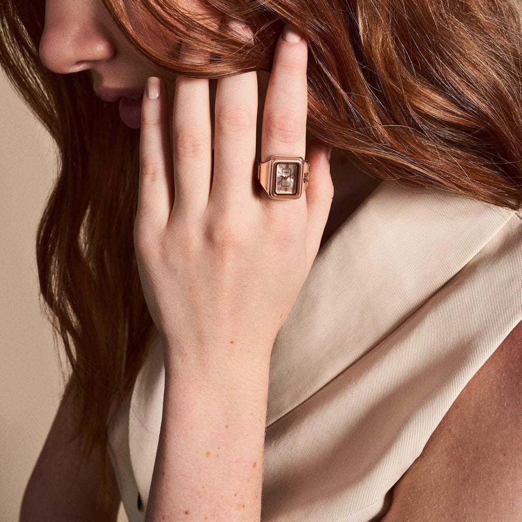 Fossil Reloj de Cuarzo de Acero Inoxidable de Dos Manos para Mujer con Anillo