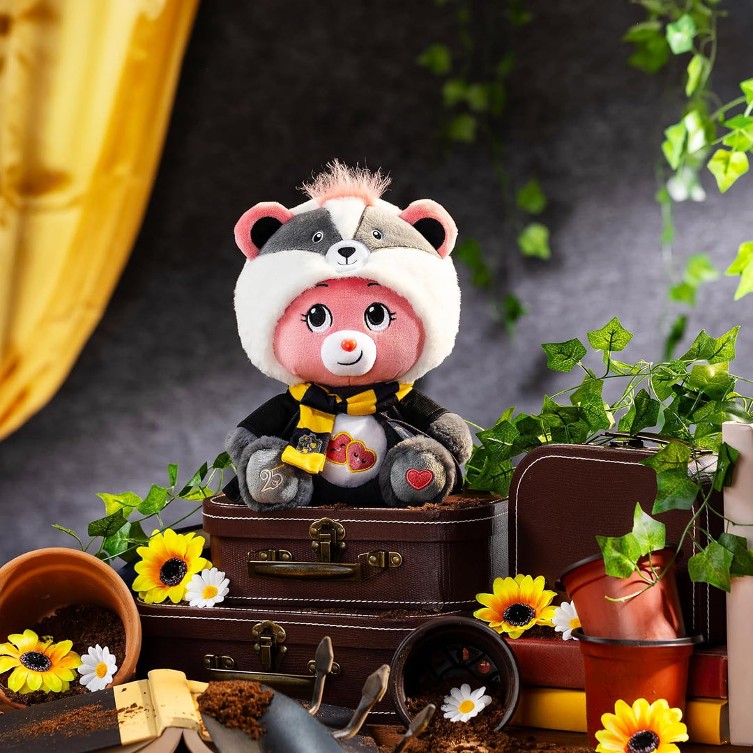 Harry Potter x Care Bears - Hufflepuff House Love-a-Lot Bear - Pelu...