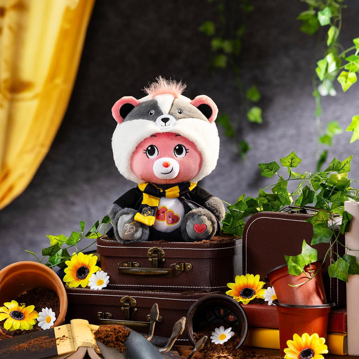 Harry Potter x Care Bears - Hufflepuff House Love-a-Lot Bear - Pelu...