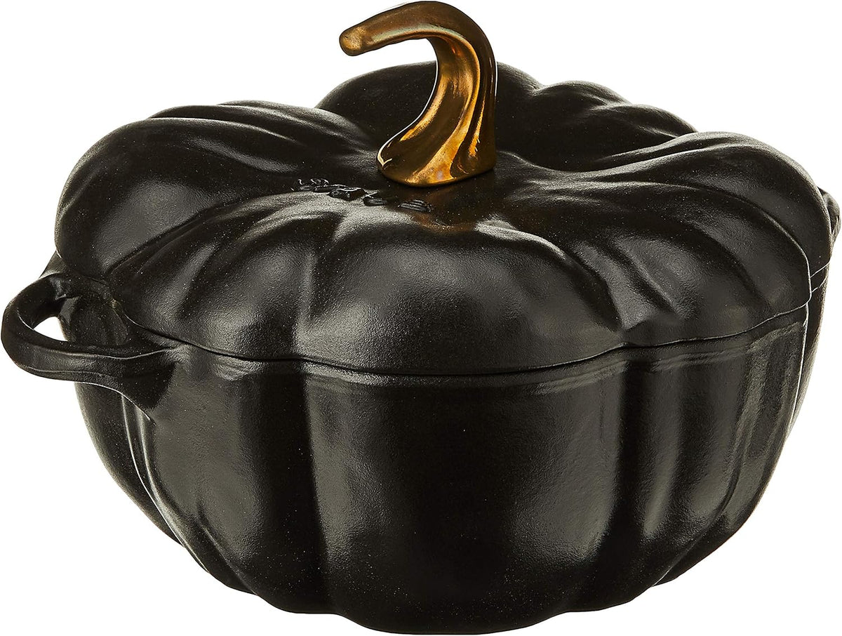Staub Cocotte de calabaza de hierro fundido de 3.5 cuartos de galón - Negro mate, fabricado en Francia