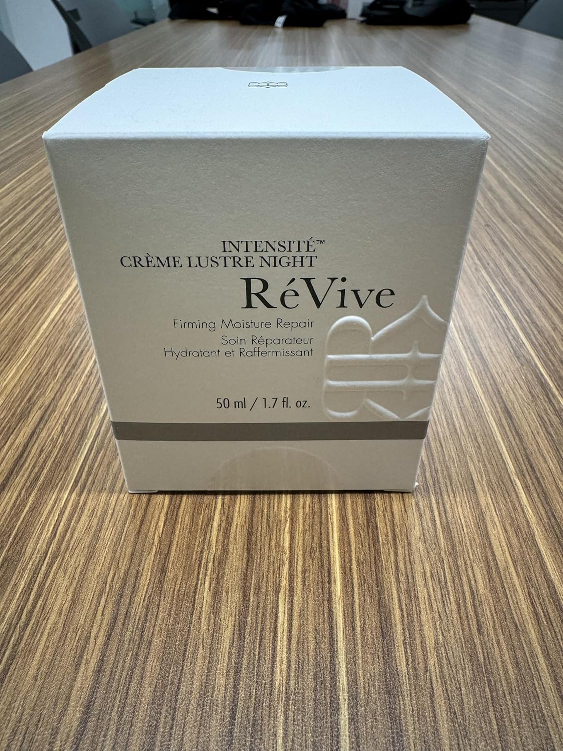 RéVive, Intensité Crème Lustre reparador de humedad reafirmante noc...