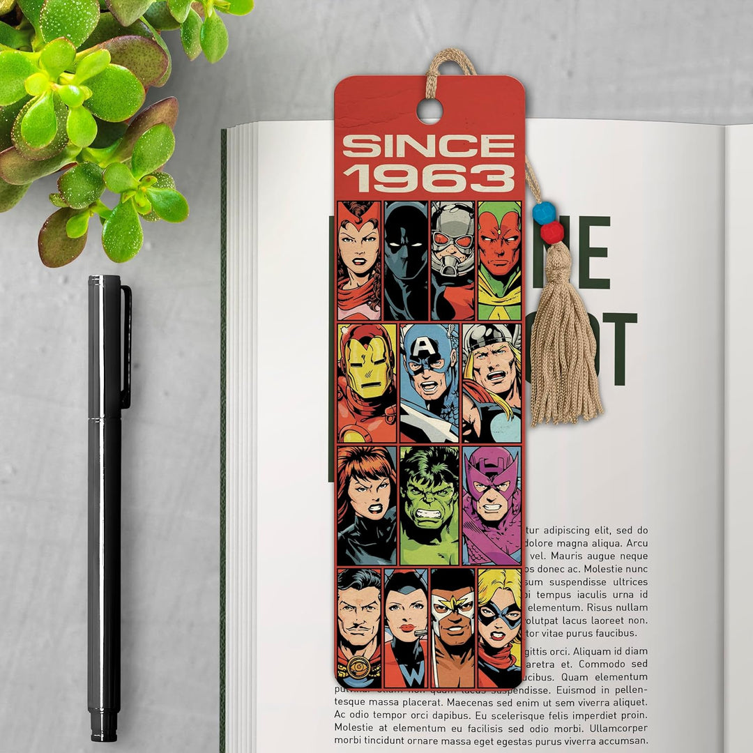 Marvel Avengers - Marcapáginas Premier del 60 aniversario