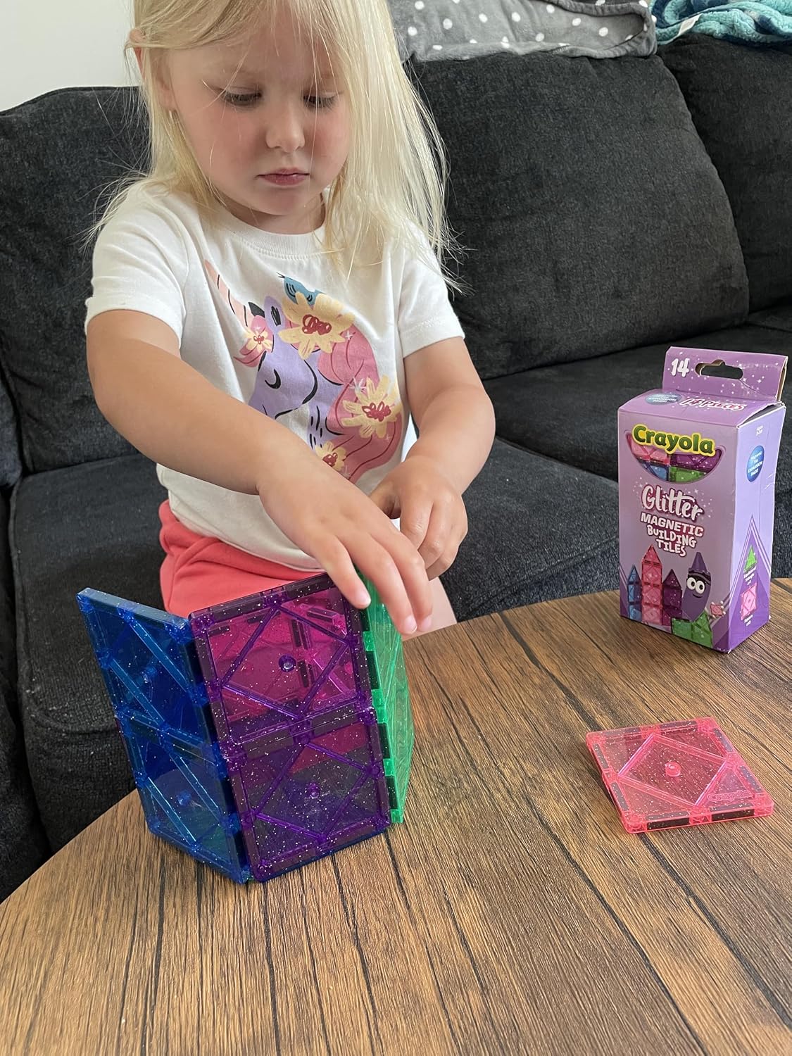CreateOn Crayola Azulejos magnéticos, juego de construcción para niños, juguetes magnéticos para niños, juguetes de viaje, bloques de juguetes sensoriales para el aula, herramientas STEM y Montessori
