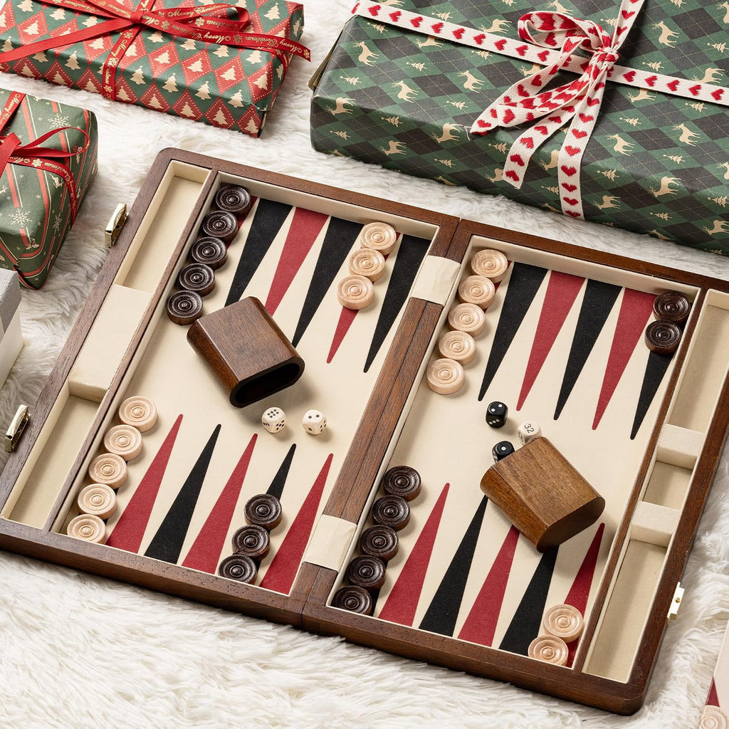 Juegos de backgammon de nogal natural prémium de 14.5 pulgadas para adultos, 30 damas de madera, 2 tazas de dados de nogal y 5 dados de madera, juego clásico de mesa de estrategia para dos