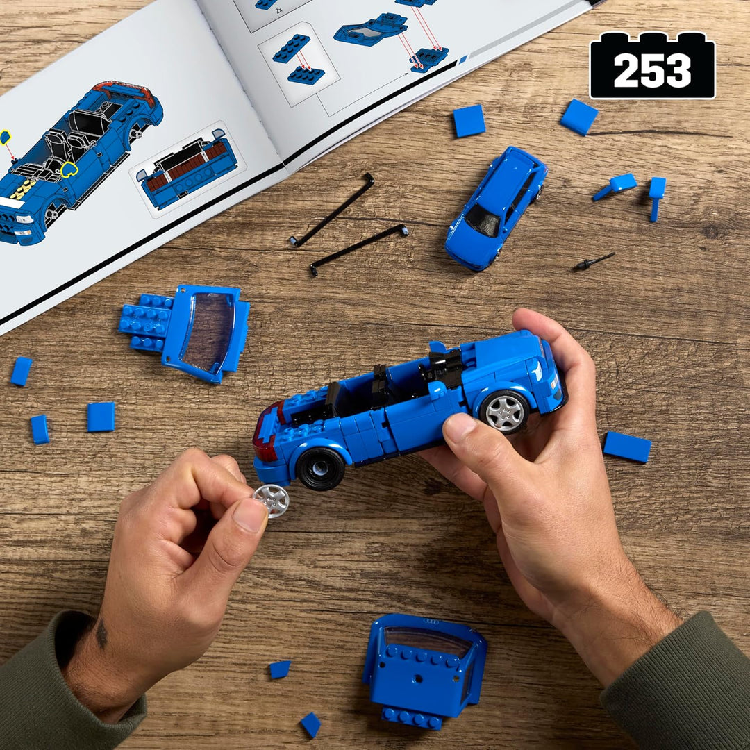 Mattel Brick Shop Hot Wheels Audi Avant RS2 Kit de