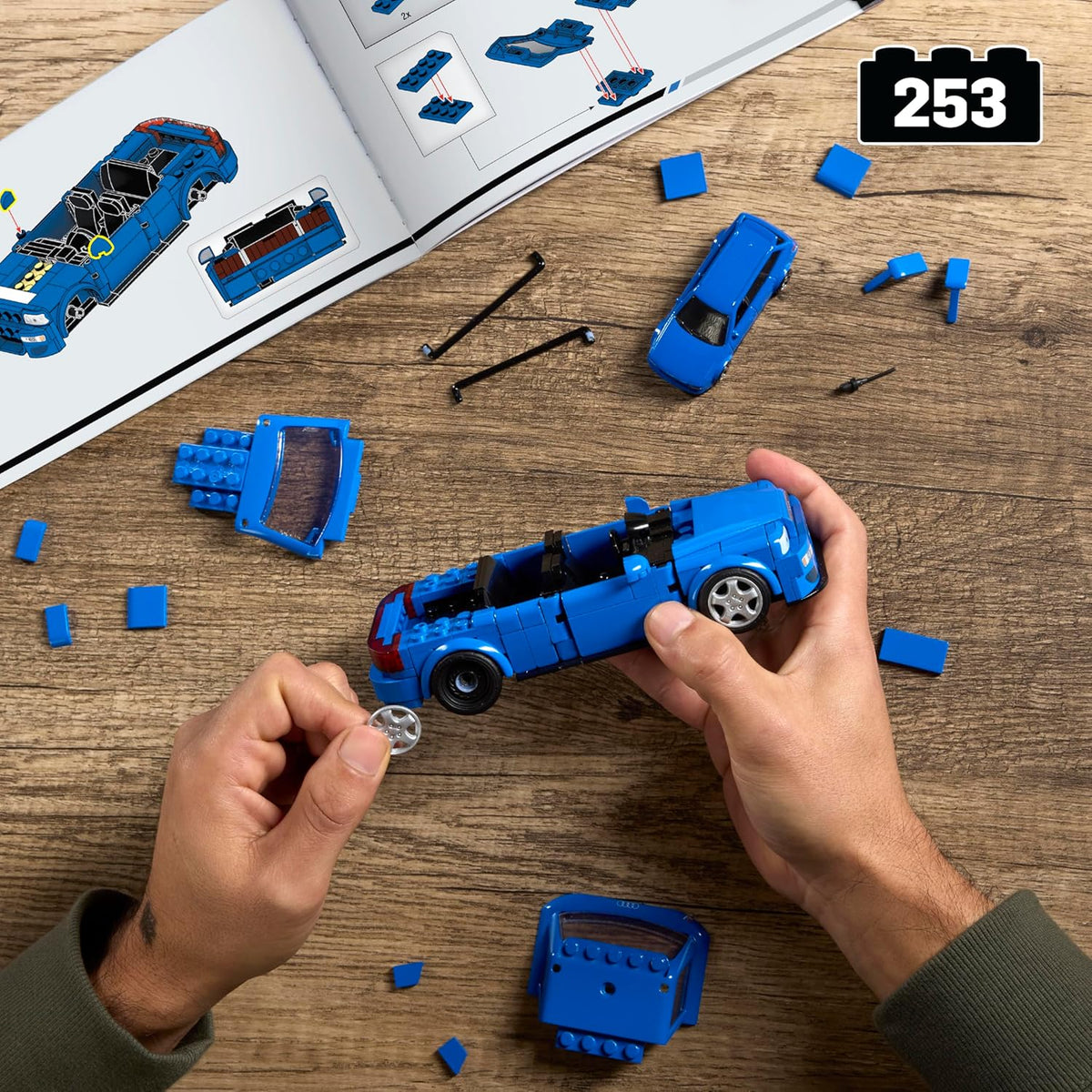 Mattel Brick Shop Hot Wheels Audi Avant RS2 Kit de
