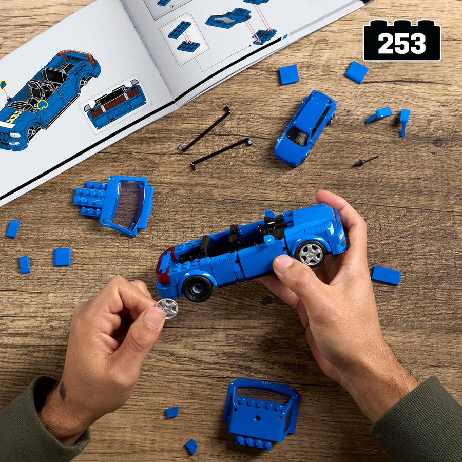 Mattel Brick Shop Hot Wheels Audi Avant RS2 Kit de