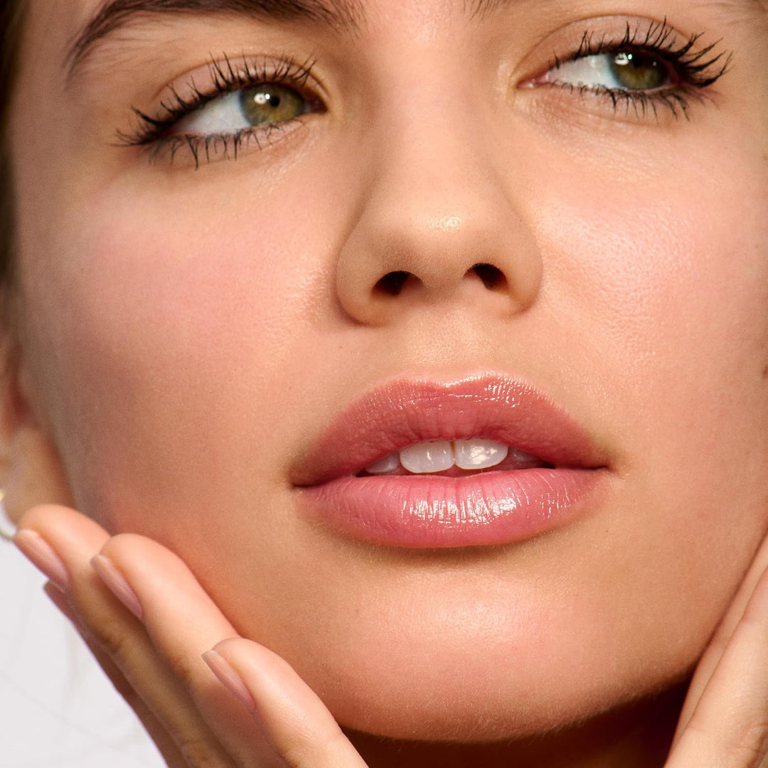 Clarins Bálsamo de aceite labial | Nutrie, hidrata y rellena visibl...