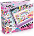 Canal Toys Style 4 Ever Estudio de Arte de Diamante. Estuche LED 3 en 1 con Tablero Iluminado. Crea Dibujos, Pósters de Diamantes y Adhesivos de Diamantes. Edad 6+