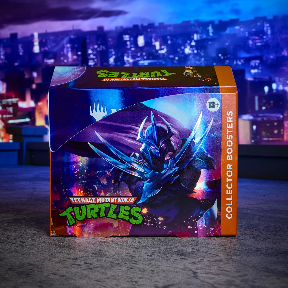 Magic: The Gathering Teenage Mutant Ninja Turtles - Caja de refuerzo de coleccionista | 12 paquetes | Juego de cartas coleccionables