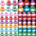 Deekin - 24 patos de goma con luz LED a granel de 2 pulgadas que brillan en la oscuridad, fresco