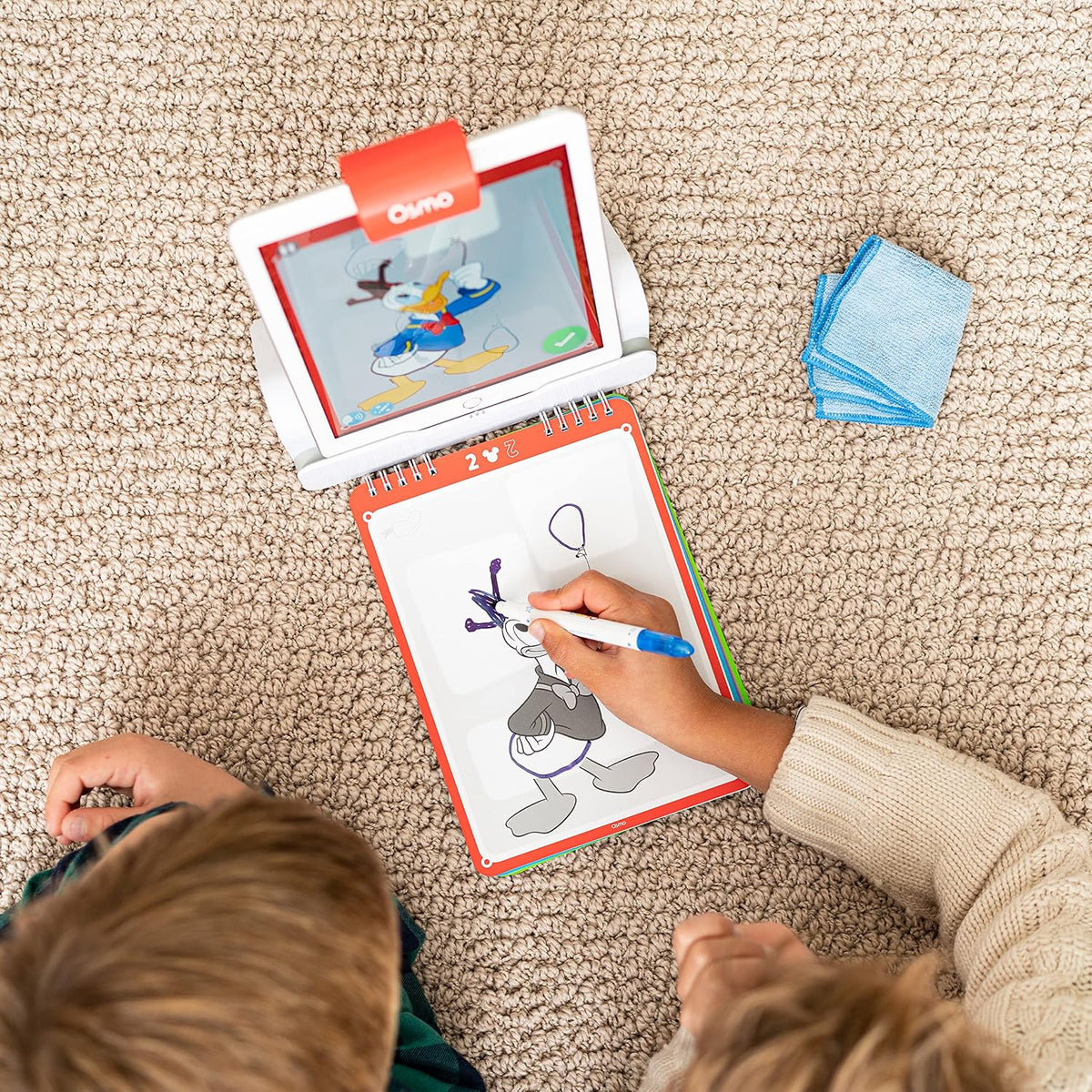 Osmo - Super Studio Disney Mickey Mouse y sus amigos - Edades 5-11 - Aprende a dibujar - Para iPad o tableta Fire Juegos educativos de aprendizaje - Regalos de juguetes STEM, niños y niñas de 5, 6, 7, 8, 9, 10, 11 (se requiere base de Osmo