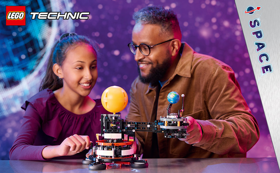 LEGO Technic Planet Earth and Moon in Orbit juego de