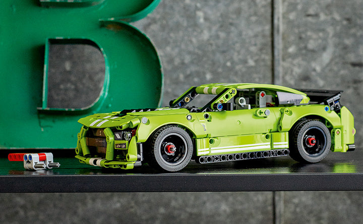 LEGO Technic Ford Mustang Shelby GT500 - Coche de juguete