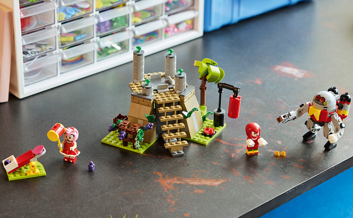 LEGO Sonic The Hedgehog Knuckles and The Master Emerald